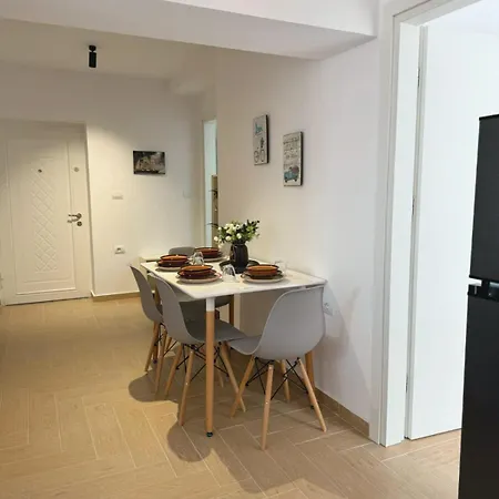 Klaudia Apartament *